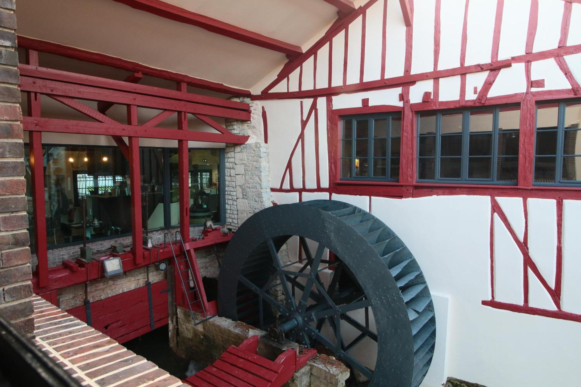 Le Moulin Du Landion Hotel Et Spa Dolancourt Luaran gambar