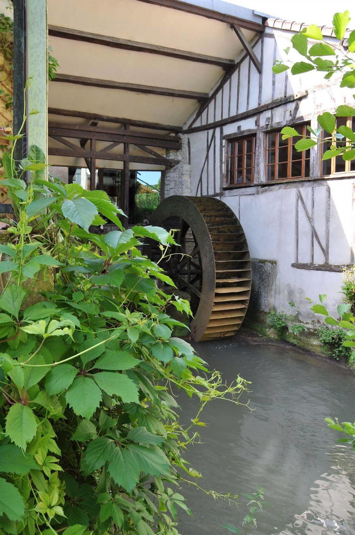 Le Moulin Du Landion Hotel Et Spa Dolancourt Luaran gambar